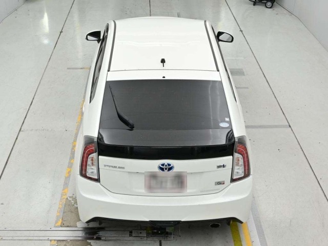 Toyota PRIUS 2015 8236508-8