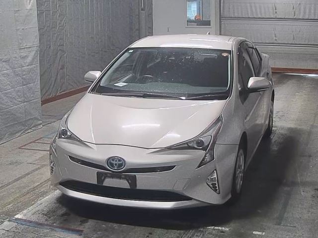Toyota PRIUS 2018 8236510-0