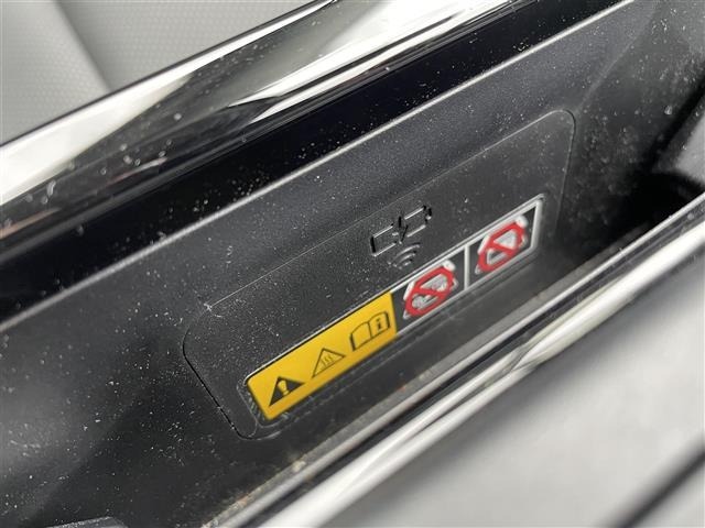 Toyota PRIUS 2024 8236815-5