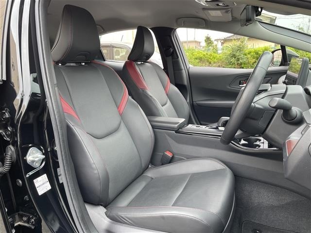 Toyota PRIUS 2024 8236815-8