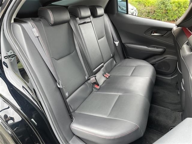 Toyota PRIUS 2024 8236815-9