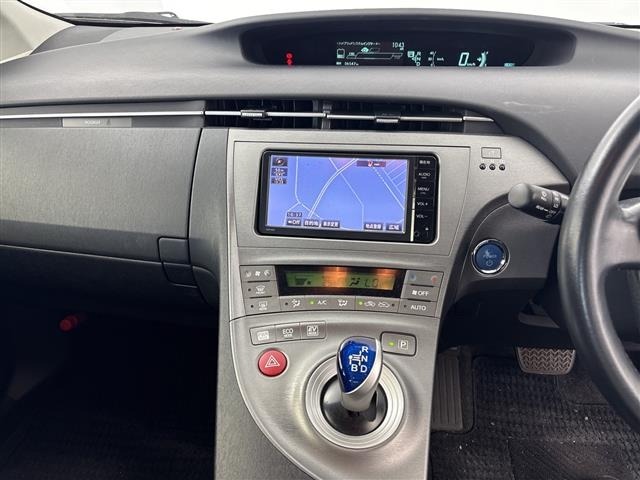 Toyota PRIUS 2014 8236836-19