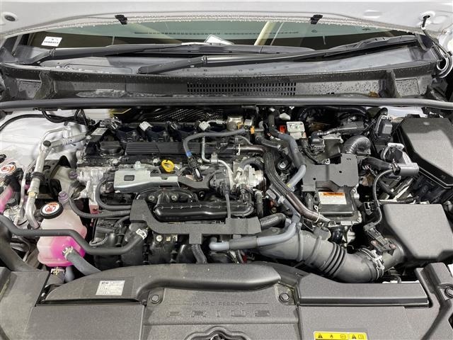 Toyota PRIUS 2024 8236847-14