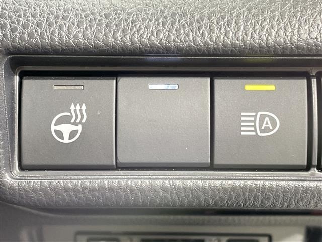 Toyota PRIUS 2024 8236847-3