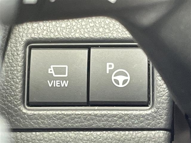 Toyota PRIUS 2024 8236847-5