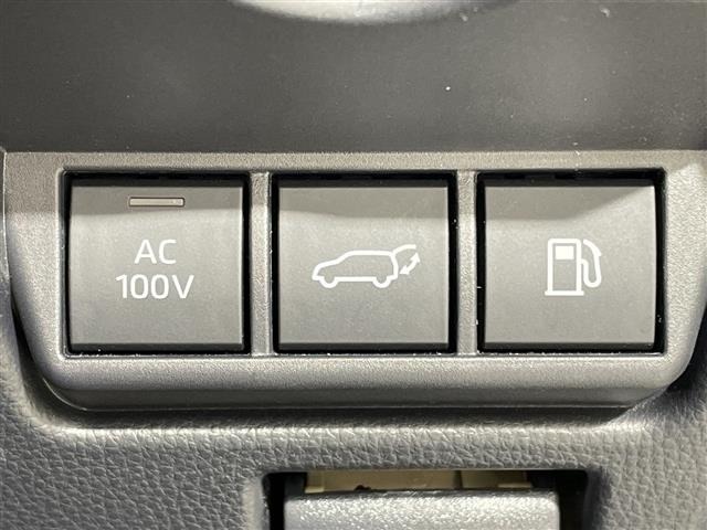 Toyota PRIUS 2024 8236847-7