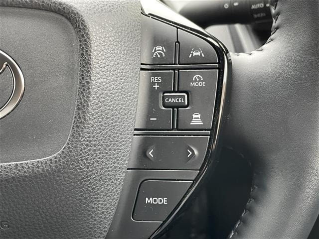 Toyota PRIUS 2024 8236848-19