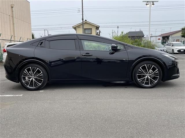 Toyota PRIUS 2024 8236848-20