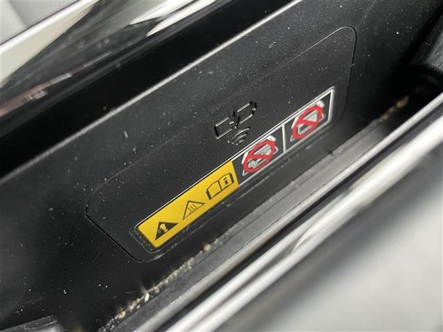 Toyota PRIUS 2024 8236848-7