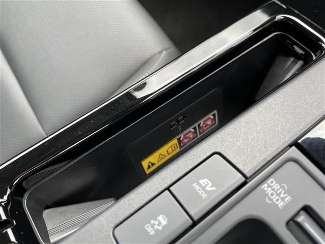 Toyota PRIUS 2025 8236851-21