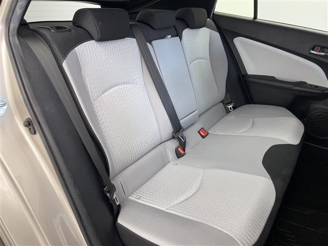 Toyota PRIUS 2016 8236852-11