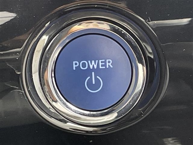 Toyota PRIUS 2016 8236852-7