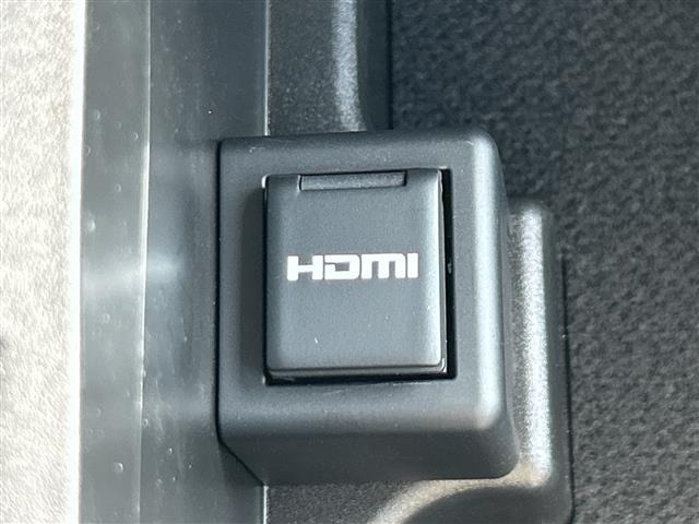 Toyota PRIUS 2024 8236856-6