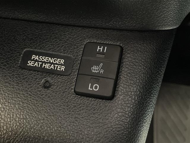 Toyota PRIUS 2016 8236858-11