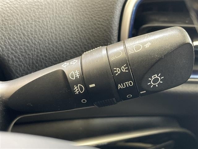 Toyota PRIUS 2016 8236858-19