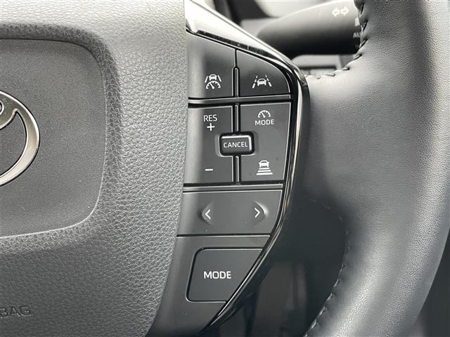 Toyota PRIUS 2023 8236859-18