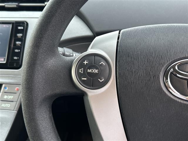 Toyota PRIUS 2016 8236860-1