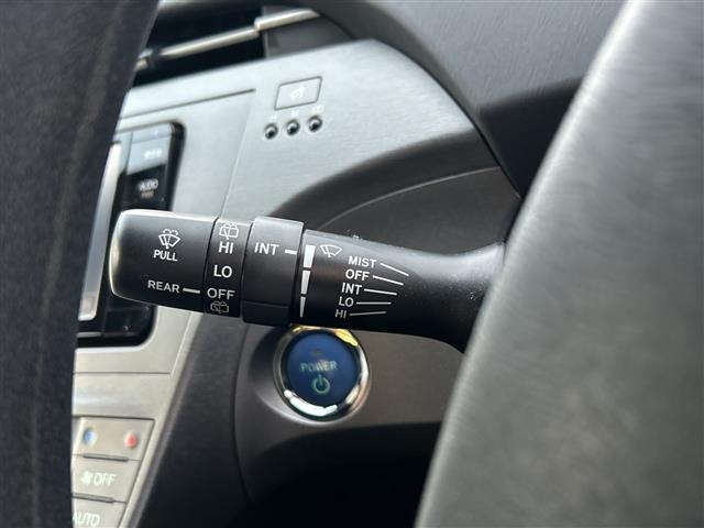 Toyota PRIUS 2016 8236860-20
