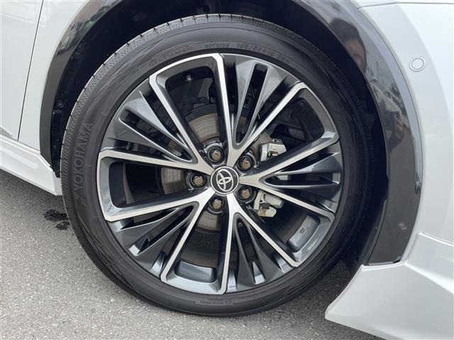 Toyota PRIUS 2025 8236862-11