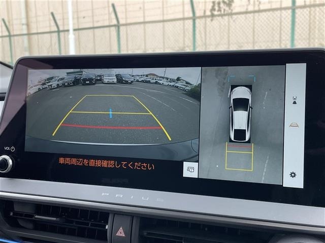 Toyota PRIUS 2025 8236862-16