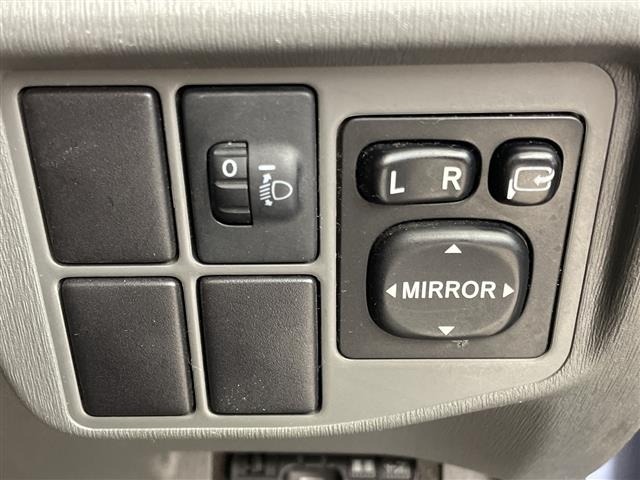 Toyota PRIUS 2009 8236868-19