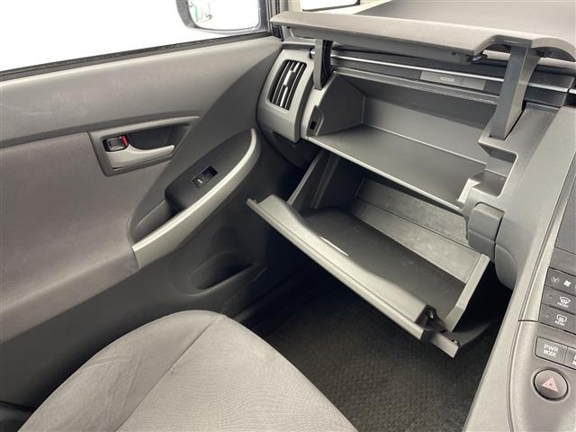 Toyota PRIUS 2009 8236868-20