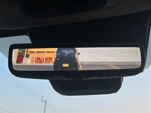 Toyota PRIUS 2025 8236869-11