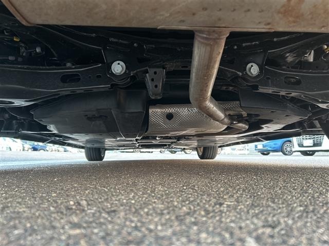 Toyota PRIUS 2025 8236869-13