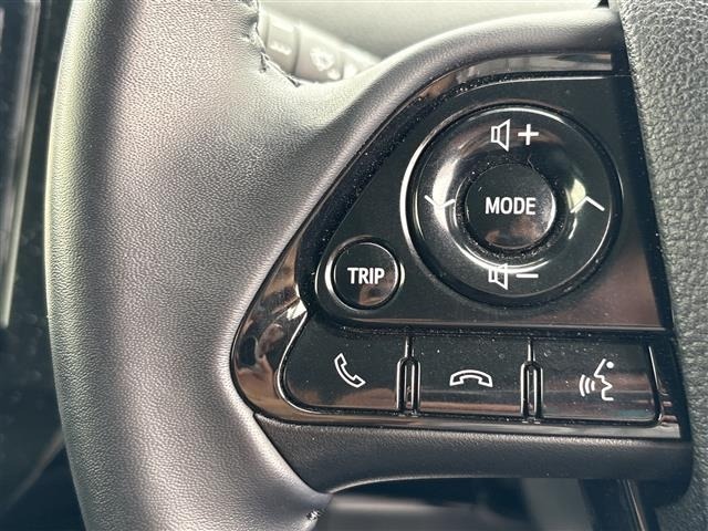 Toyota PRIUS 2019 8236872-11