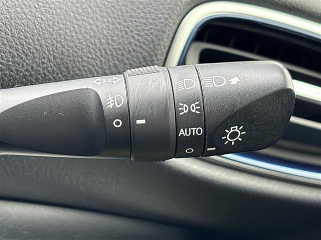 Toyota PRIUS 2019 8236872-22