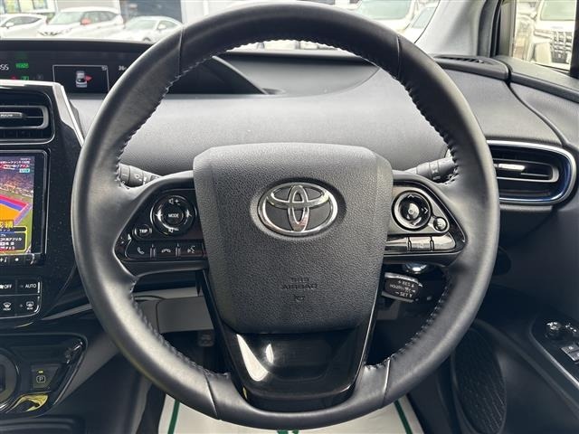 Toyota PRIUS 2019 8236872-9