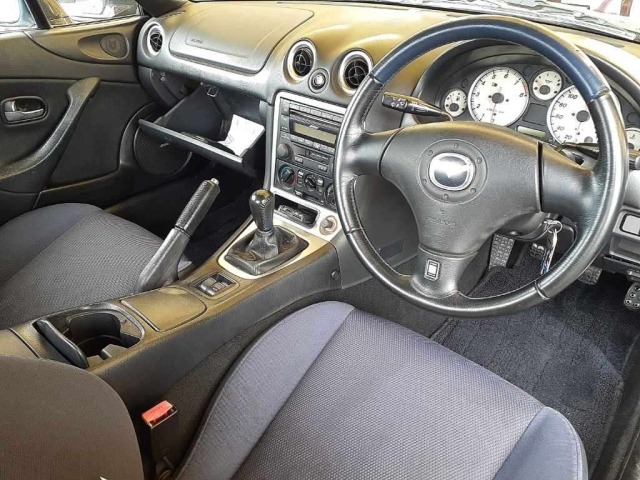 Mazda ROADSTER 2003 8227042-7