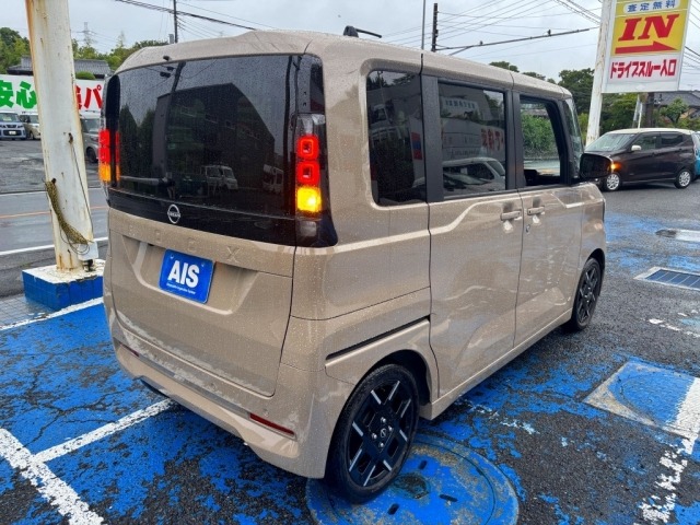 Nissan ROOX 2025 8235090-3