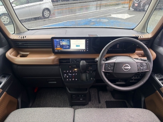 Nissan ROOX 2025 8235090-6