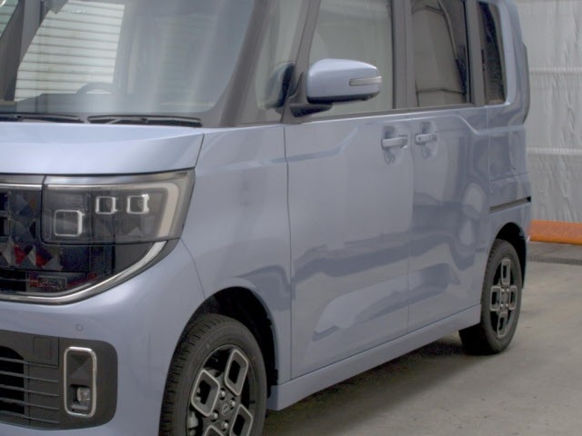 Nissan ROOX 2025 8235113-4