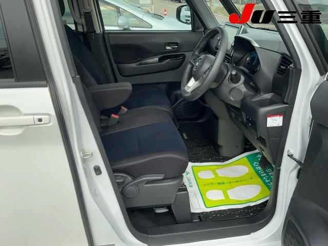 Nissan ROOX 2021 8235114-4