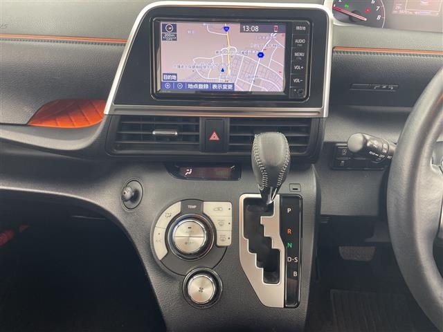 Toyota SIENTA 2019 8231763-12