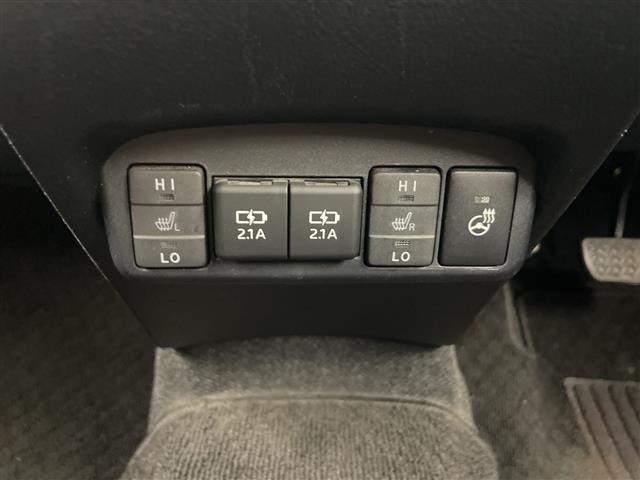 Toyota SIENTA 2019 8231763-18