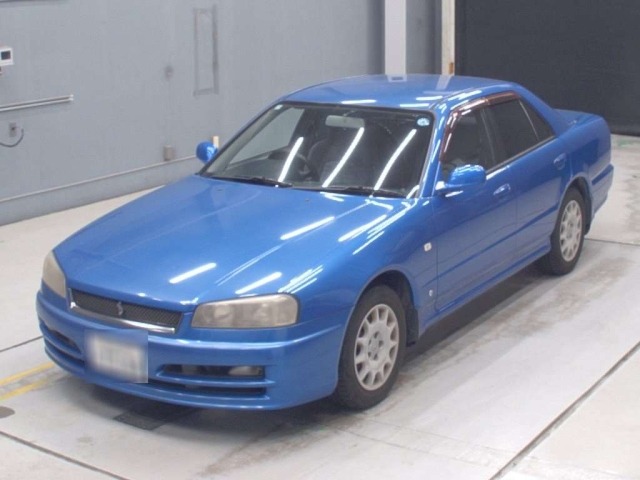Nissan SKYLINE 2001 8234681-0