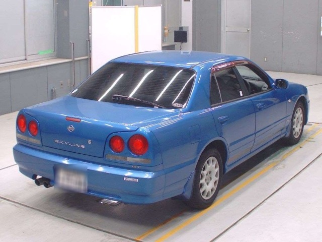 Nissan SKYLINE 2001 8234681-1