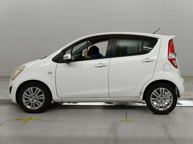 Suzuki SPLASH 2014 8228211-4