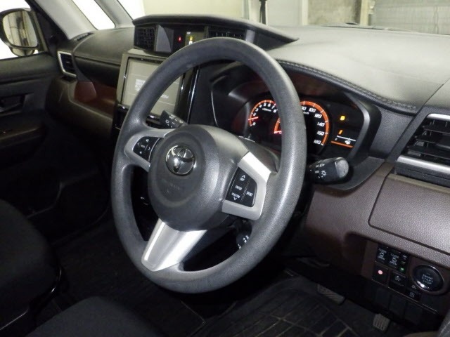 Toyota TANK 2018 8236152-3