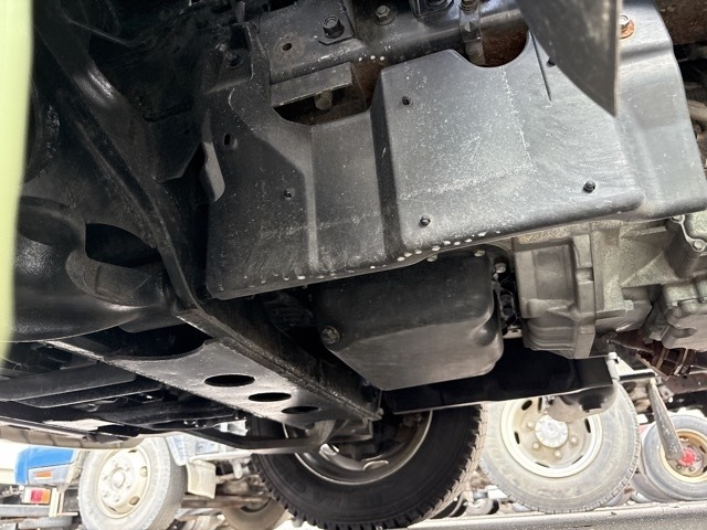 Mazda TITAN 2015 8215577-11
