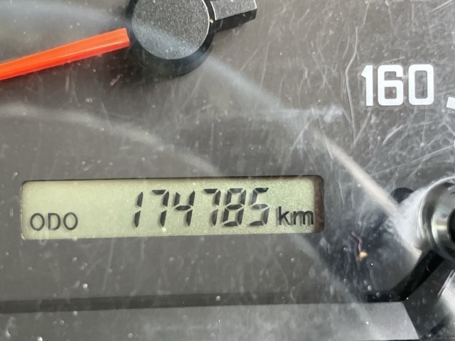 Mazda TITAN 2015 8215577-6