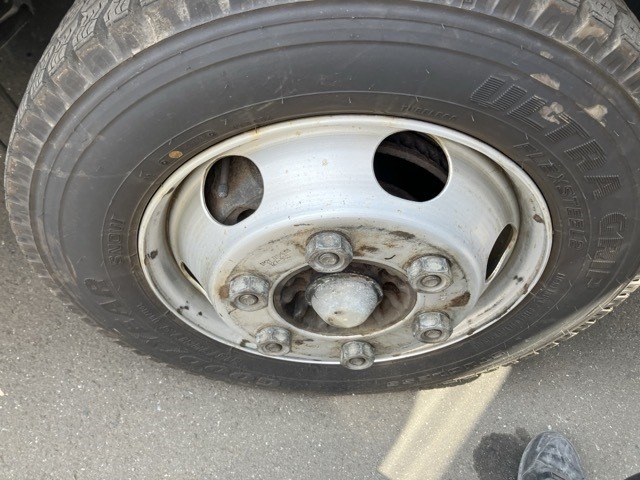 Mazda TITAN 2015 8215577-9