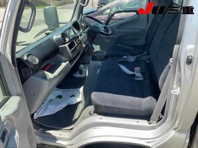Toyota TOYOACE 2019 8234445-3