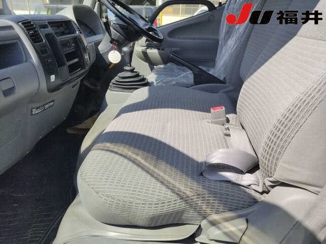 Toyota TOYOACE 2016 8234454-5