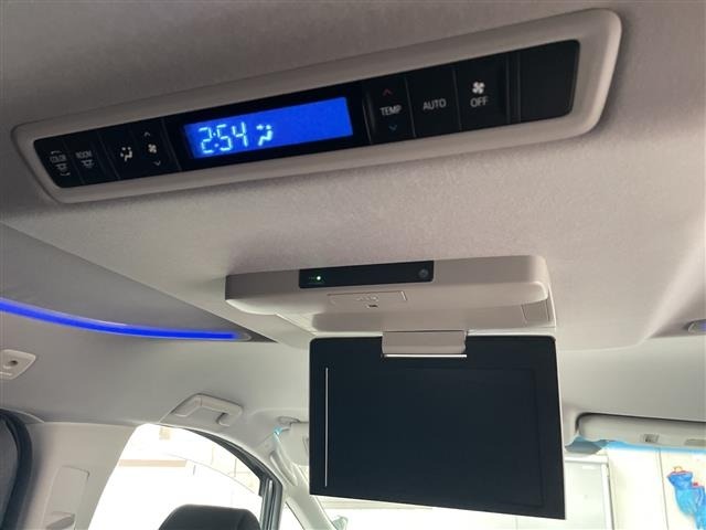 Toyota VELLFIRE 2015 8233203-15