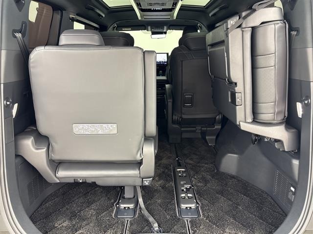 Toyota VELLFIRE 2024 8233227-11