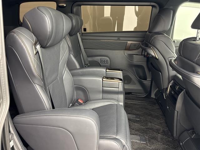 Toyota VELLFIRE 2024 8233227-5